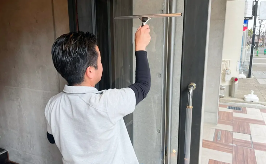 日常清掃から専門クリーニングまで イメージ画像